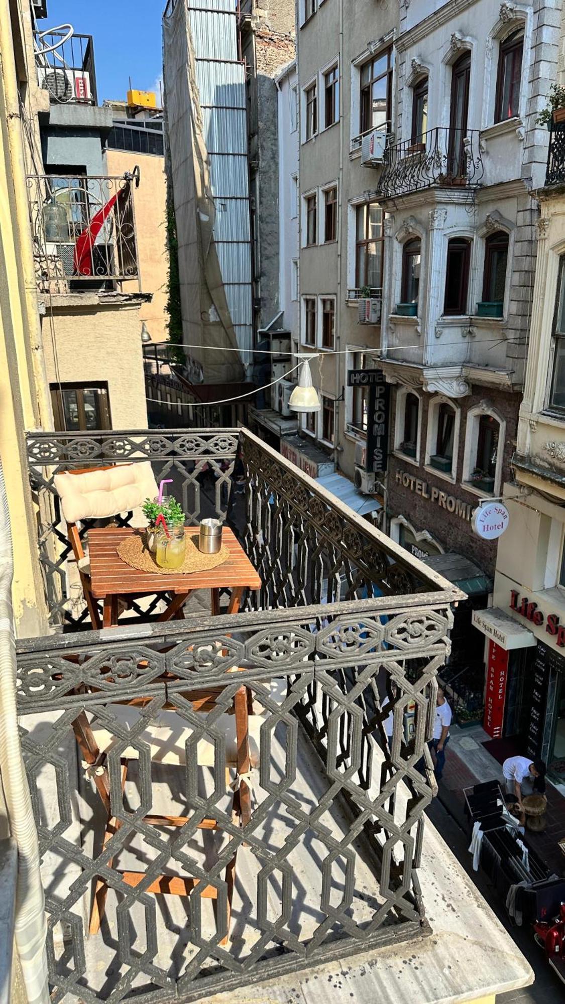 New Pera Aparthotel Istanbul Exterior foto